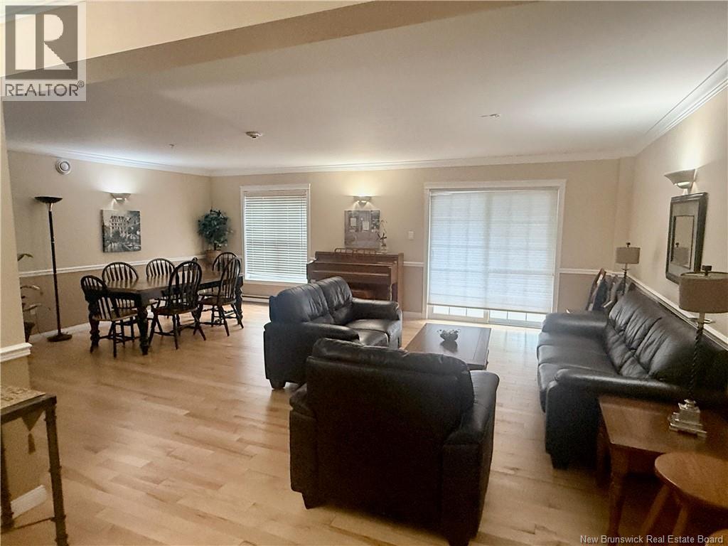 #108 362 Carleton Street - Image 13