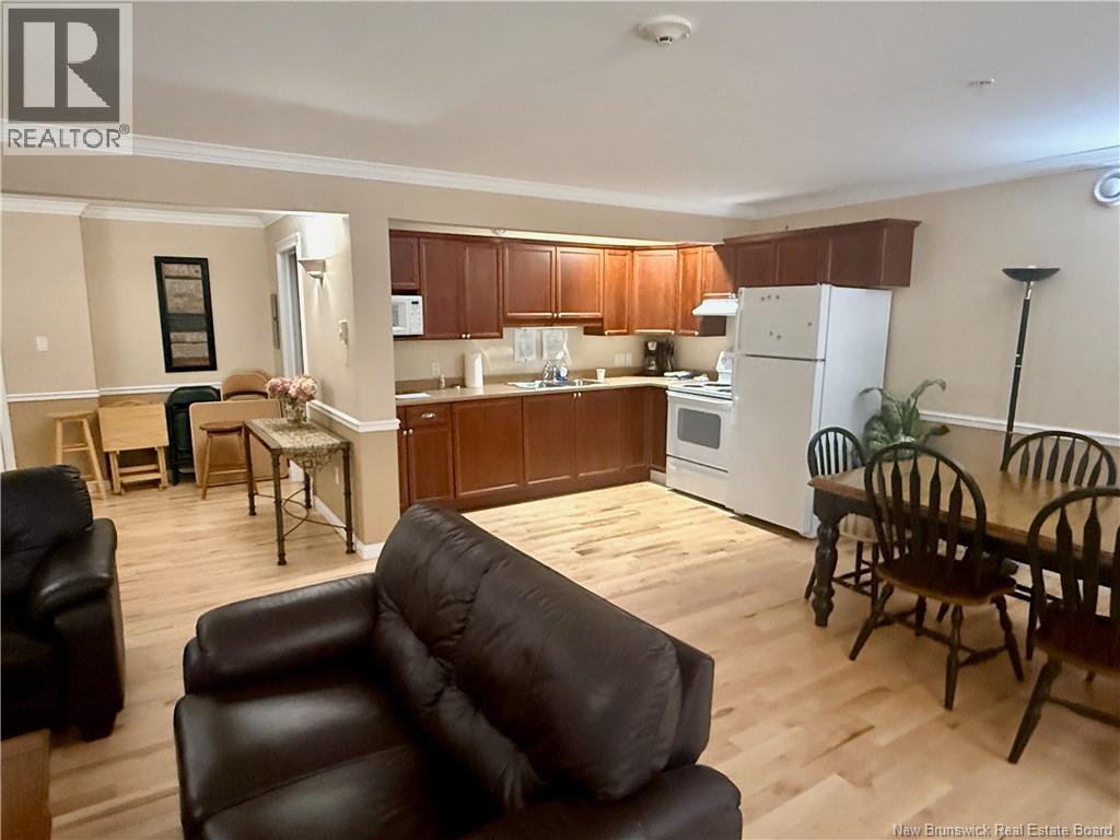 #108 362 Carleton Street - Image 14