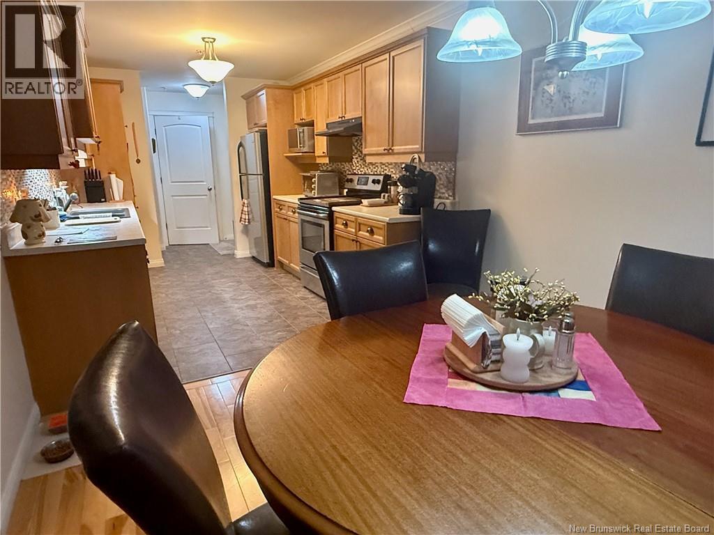 #108 362 Carleton Street - Image 5