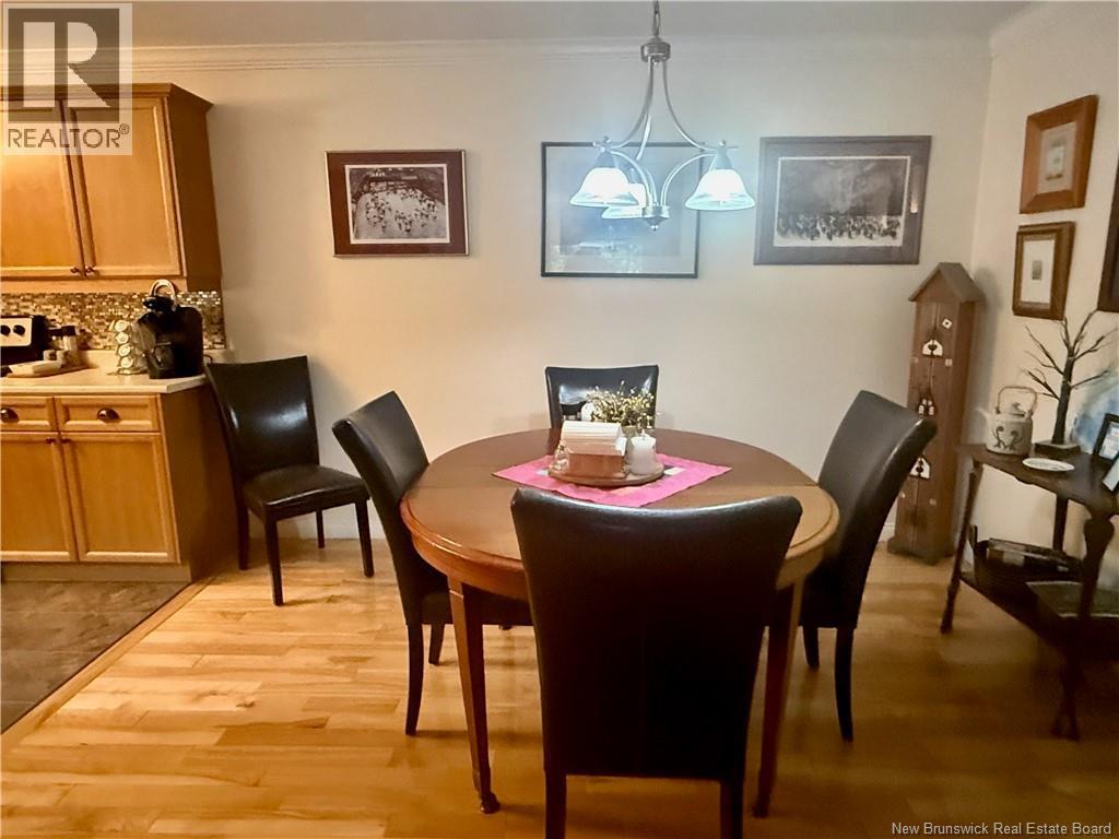#108 362 Carleton Street - Image 6