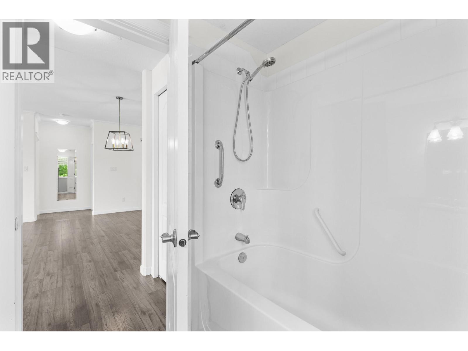 301 305 Whitman Road, Kelowna