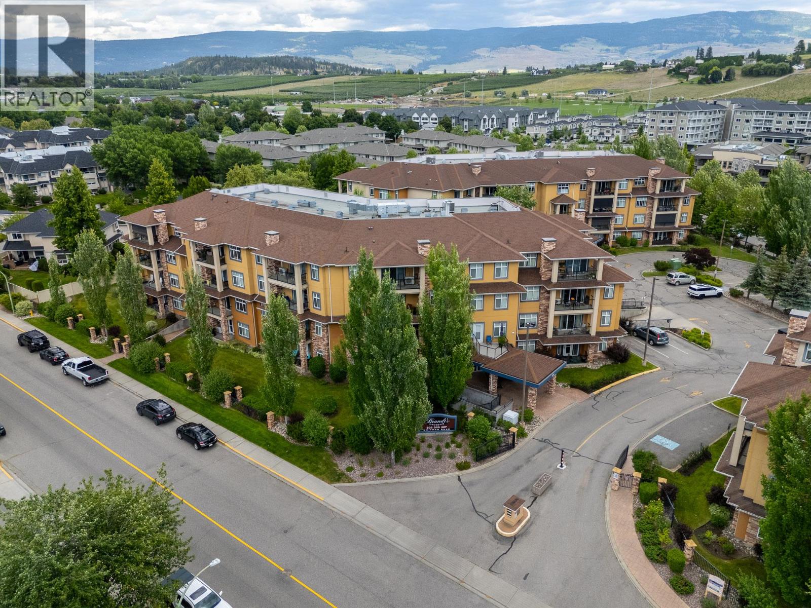 301 305 Whitman Road, Kelowna