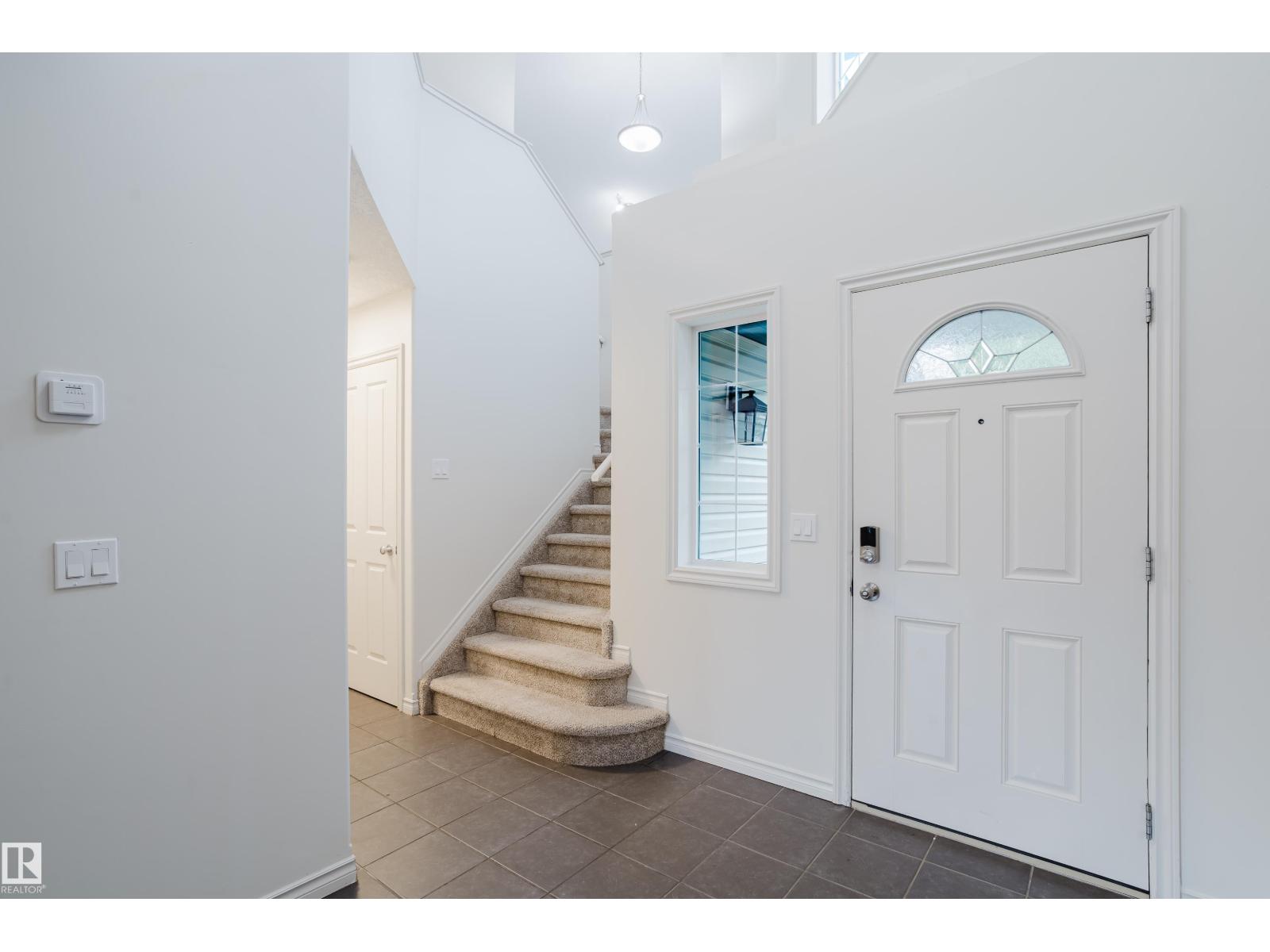 4607 205 ST NW - photo 2
