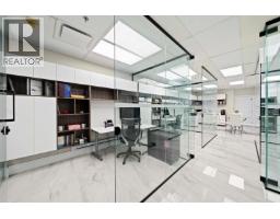 104 E 3rd Street, North Vancouver, BC V7L1E6 Photo 21
