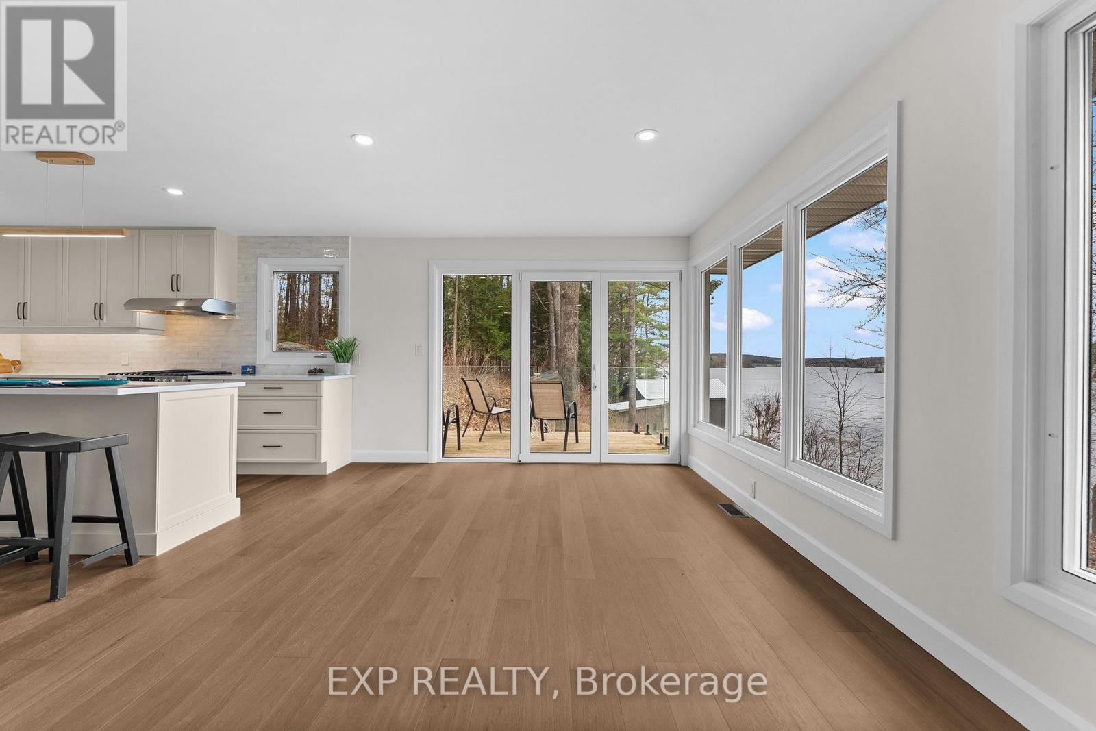 59 STRACK LANE - 11