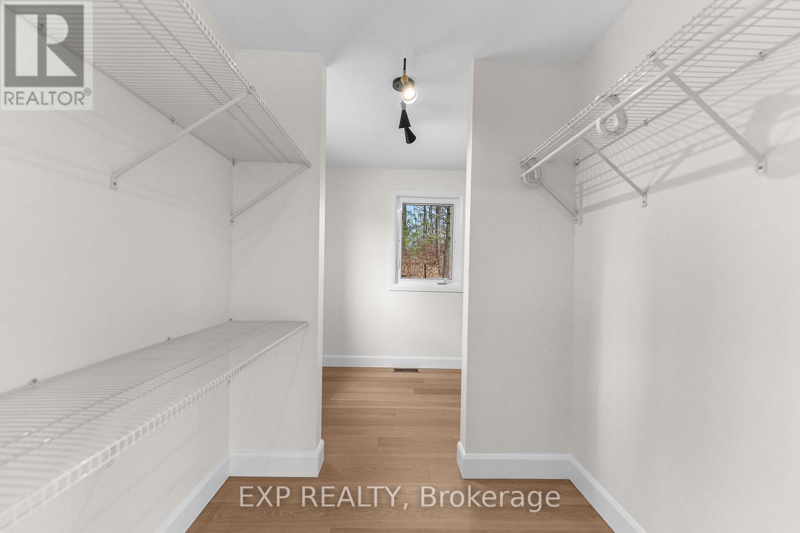 59 STRACK LANE - 21