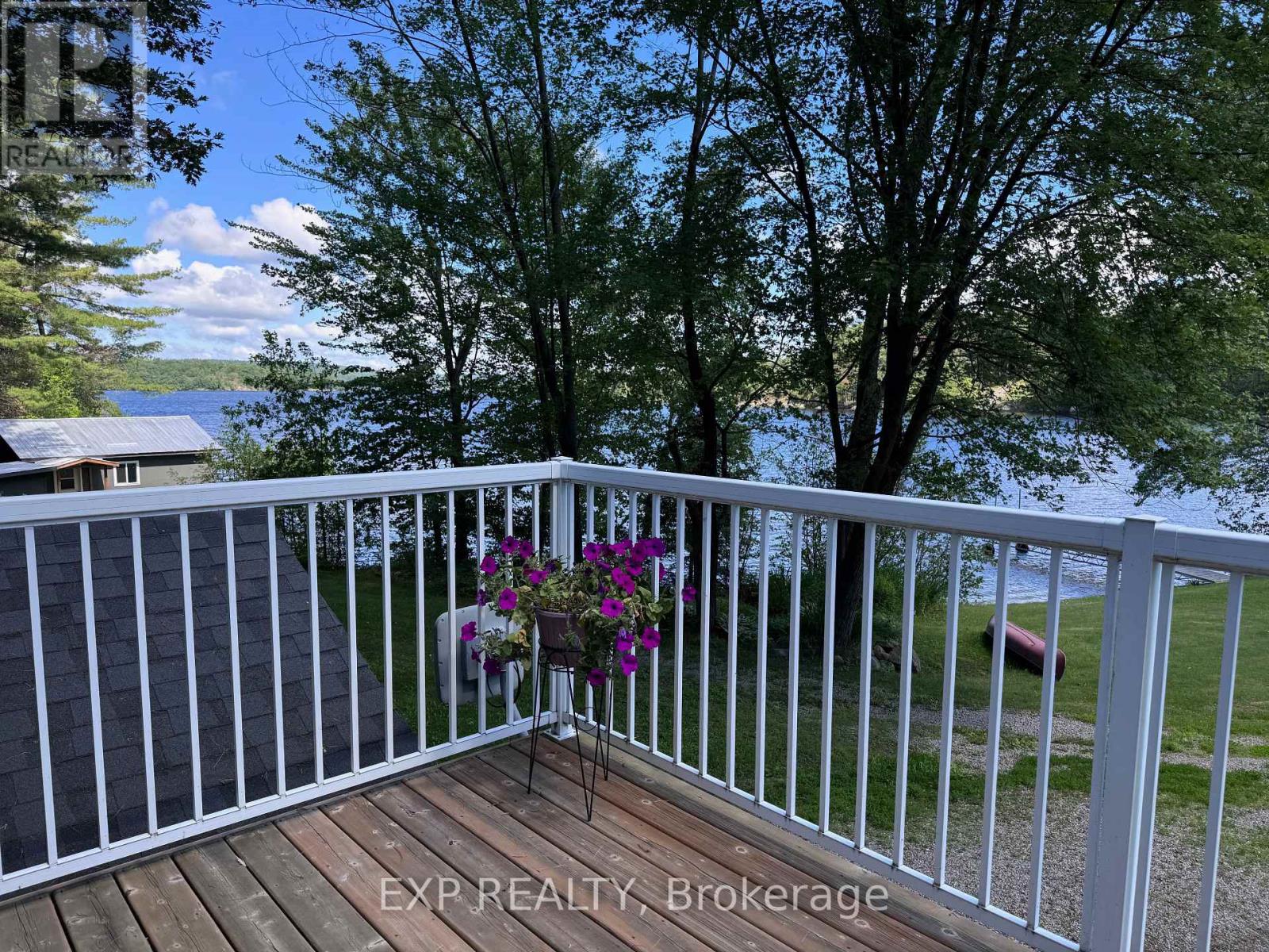 59 STRACK LANE - 23