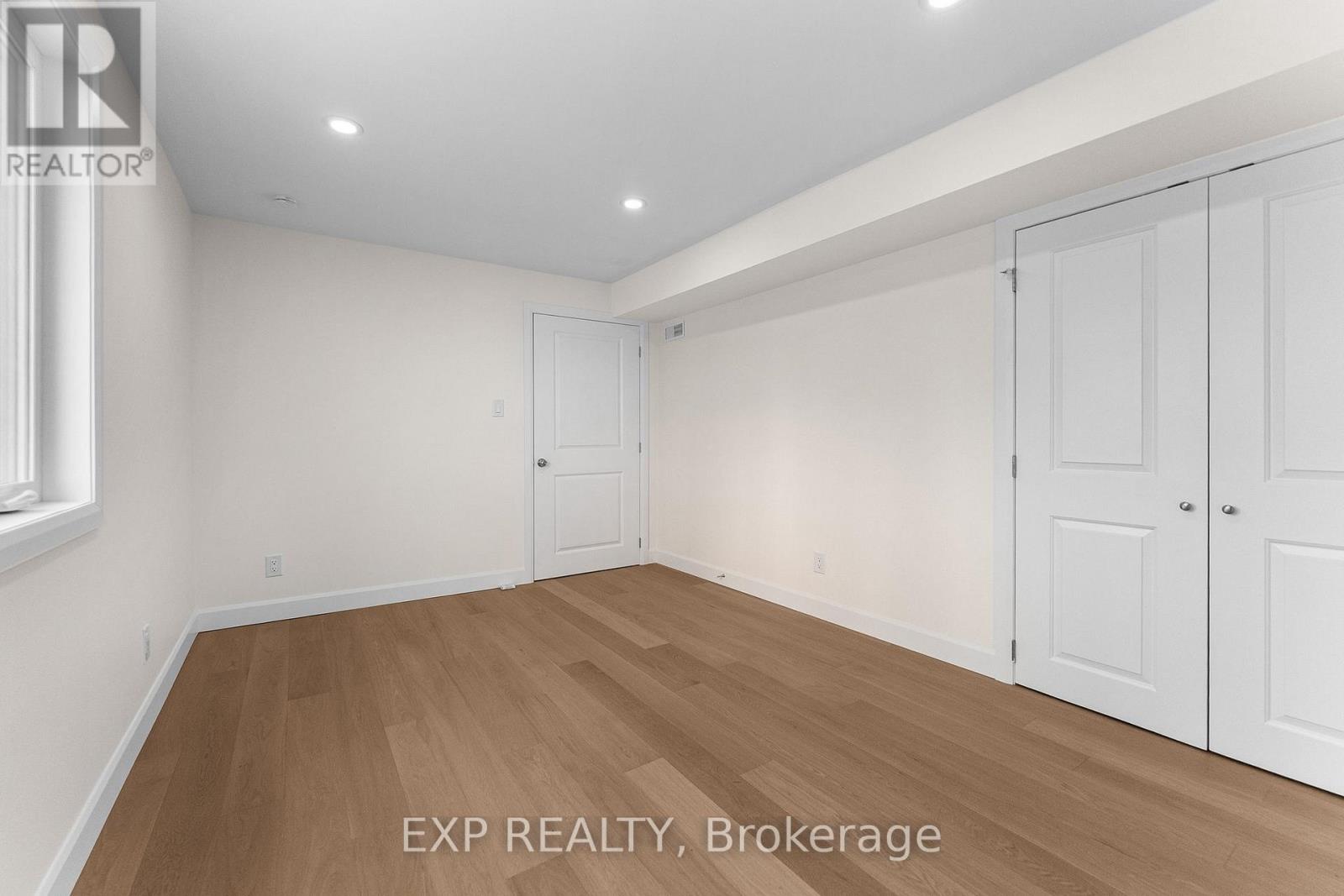 59 STRACK LANE - 7