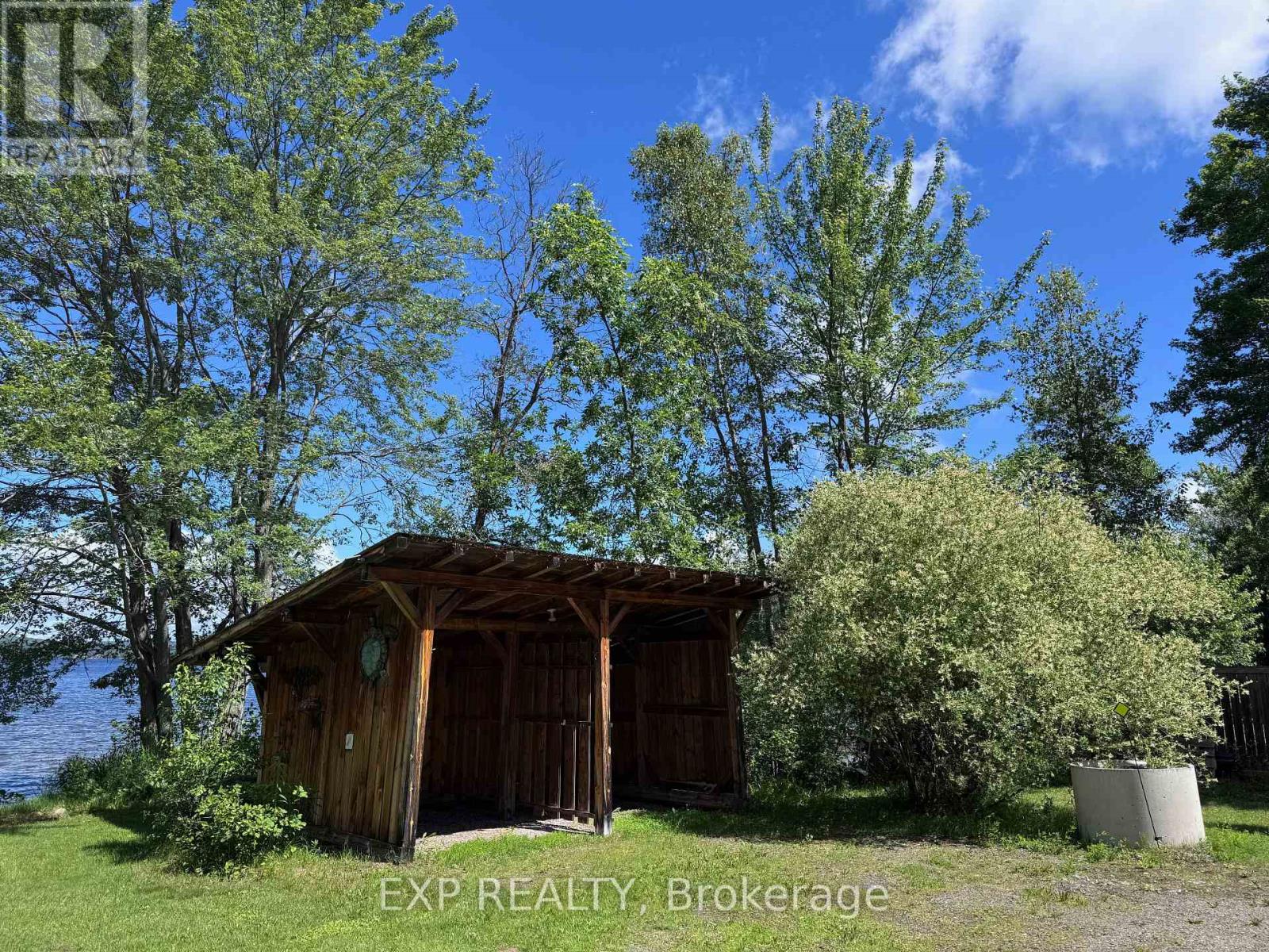 59 STRACK LANE - 39