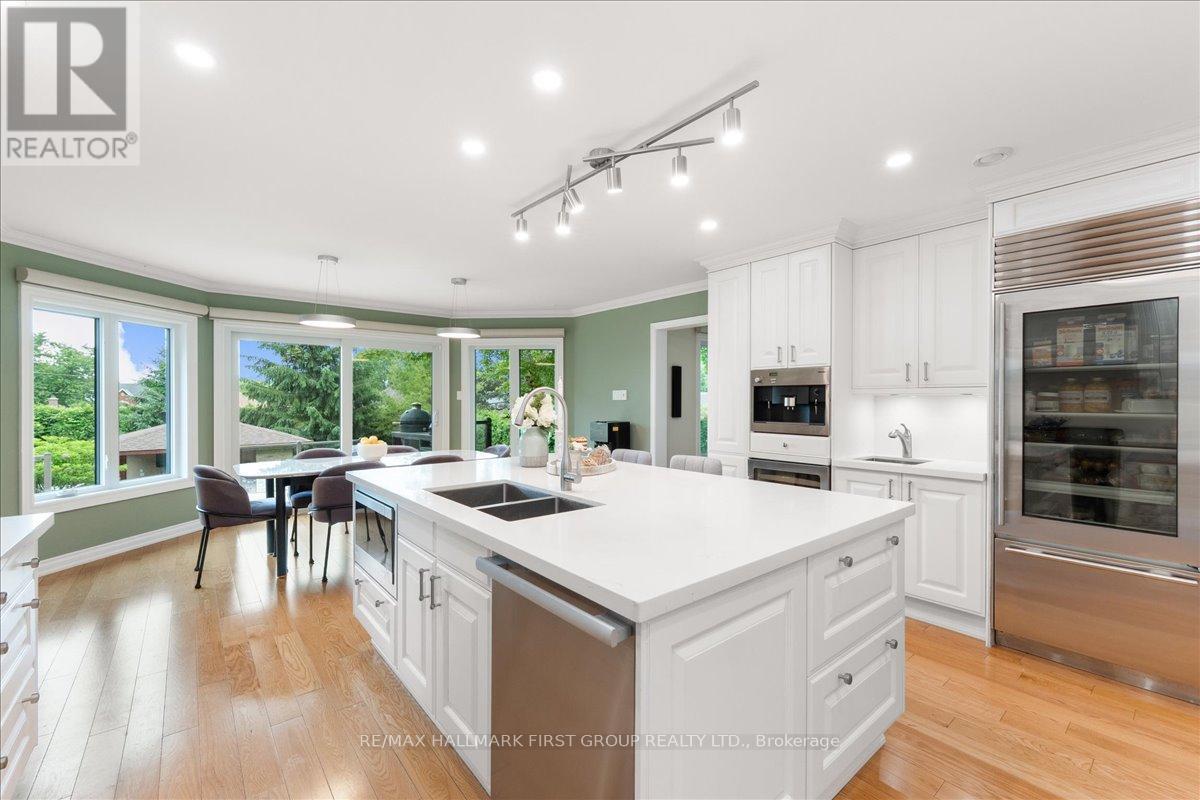 465 ROUGEMOUNT DRIVE - 7
