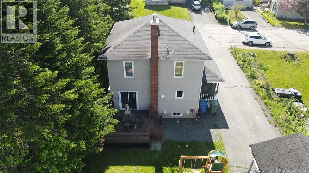 96 44e Avenue - 3