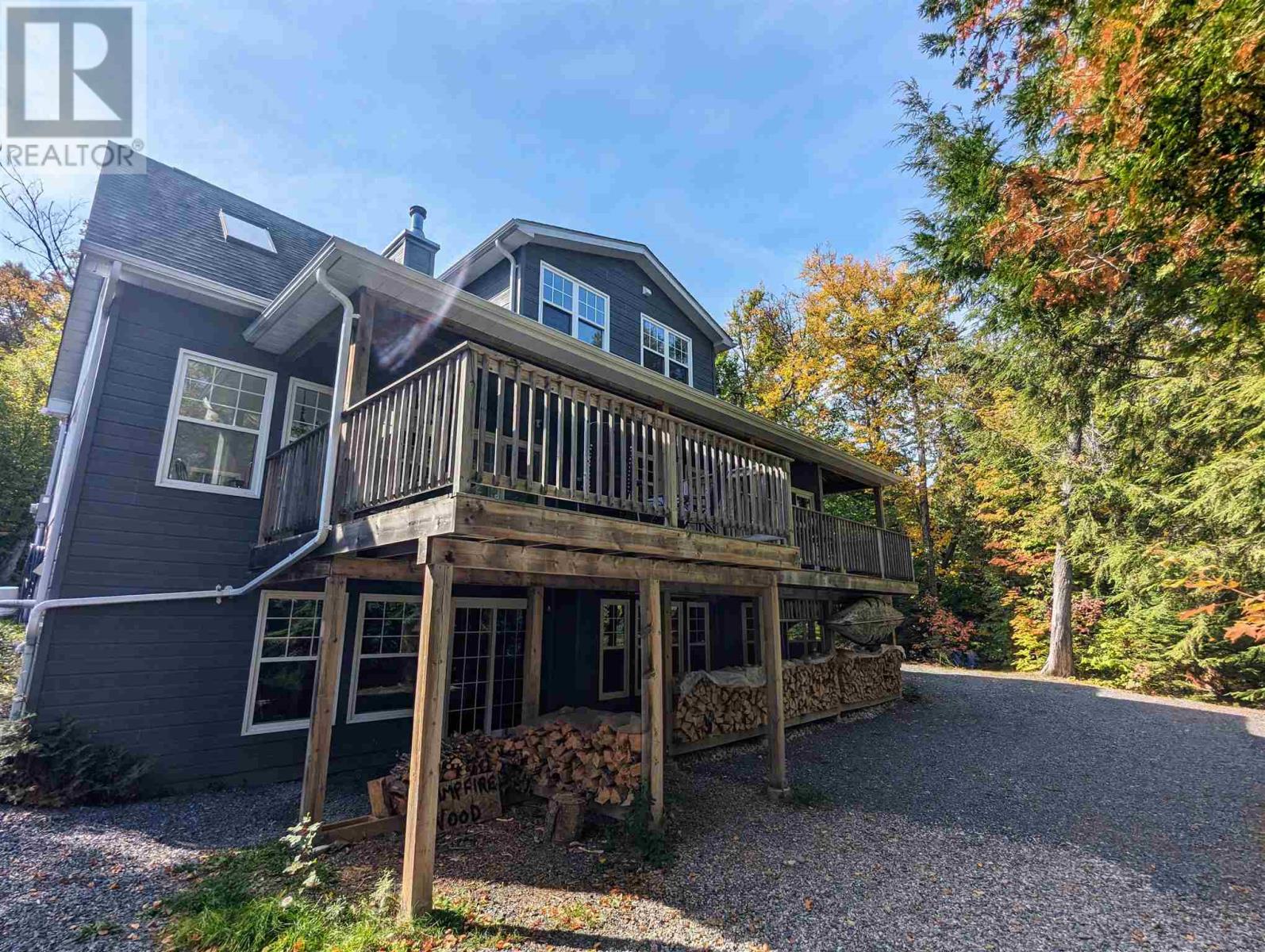 22 Sunrise Bay RD - 10