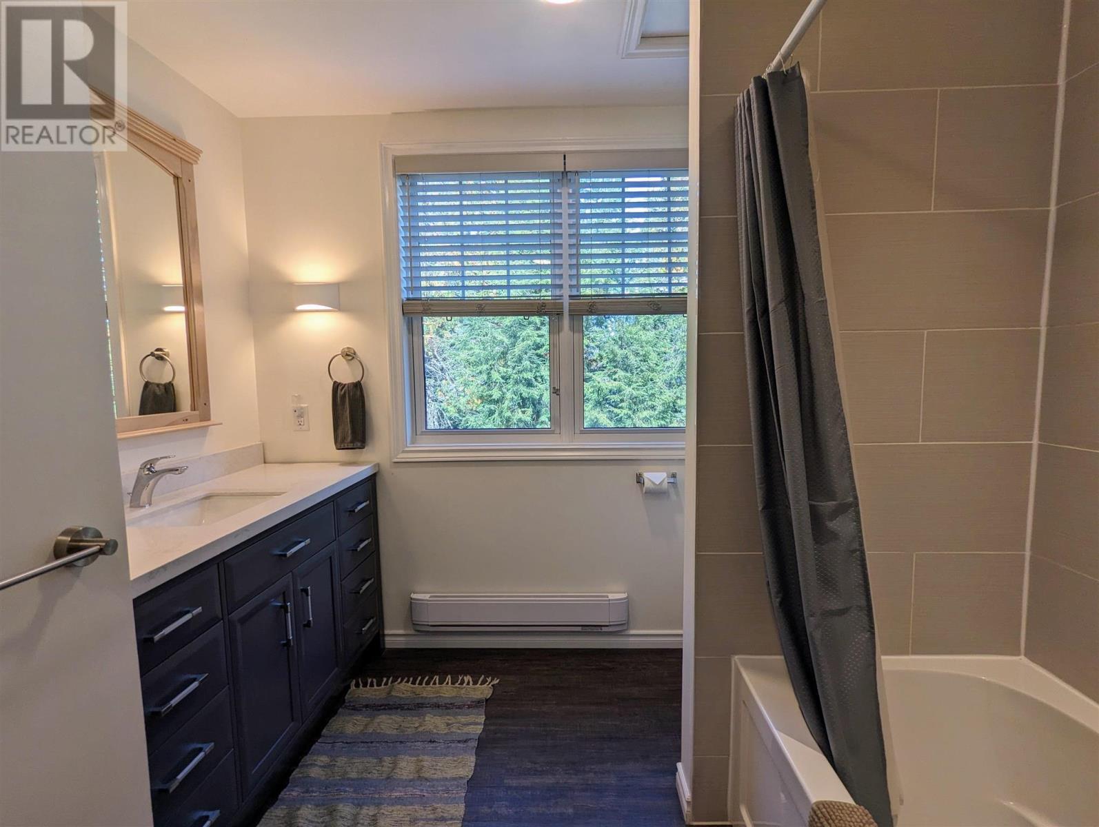 22 Sunrise Bay RD - 29