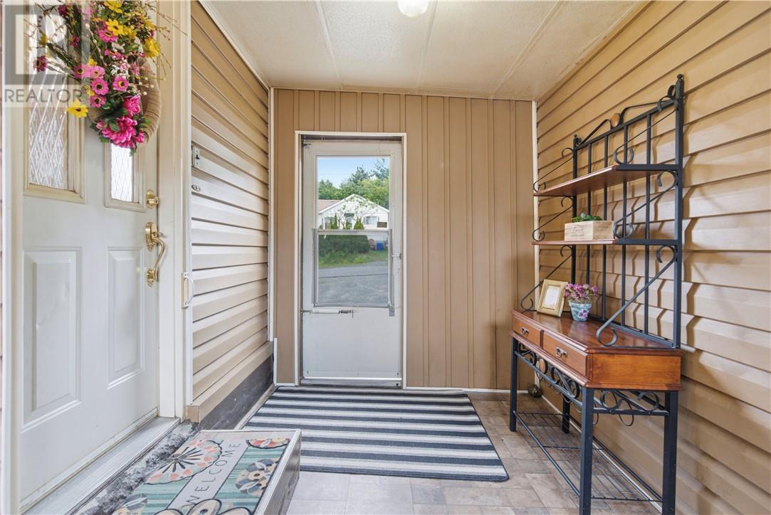 936 Bancroft Drive - 34