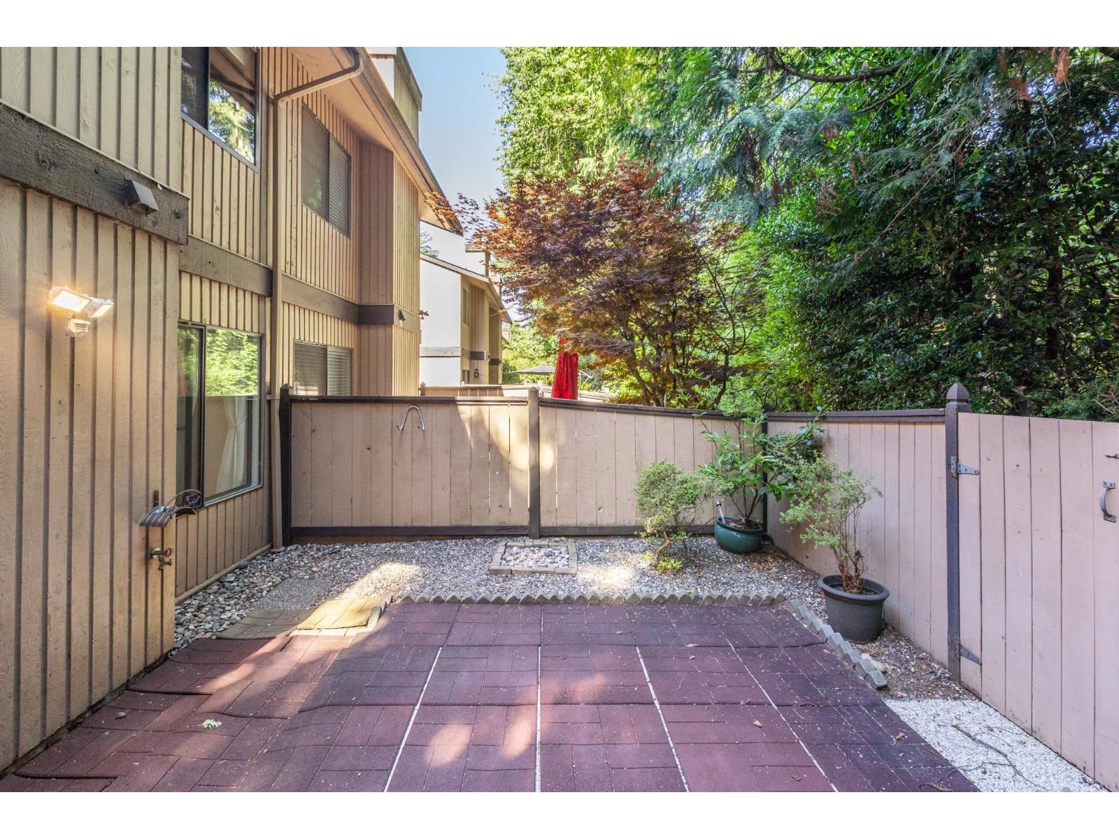 24 3015 TRETHEWEY STREET, Abbotsford