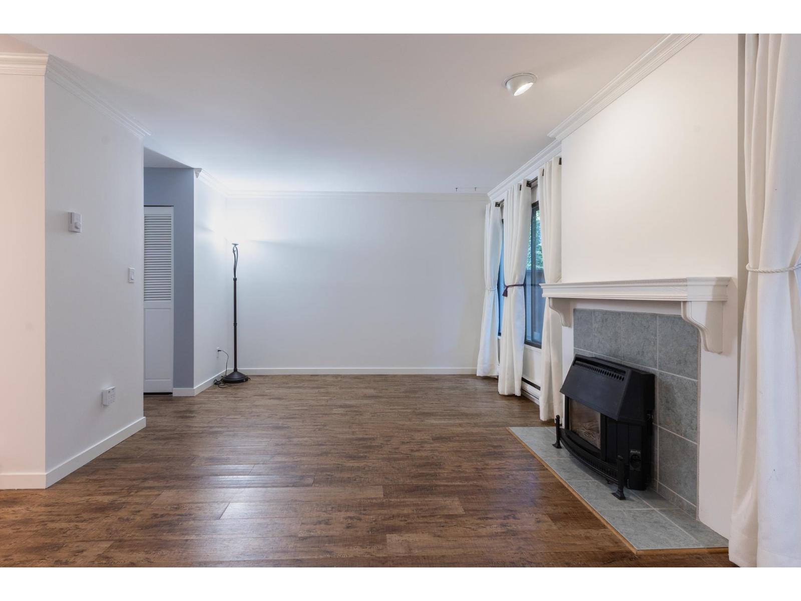 24 3015 TRETHEWEY STREET, Abbotsford