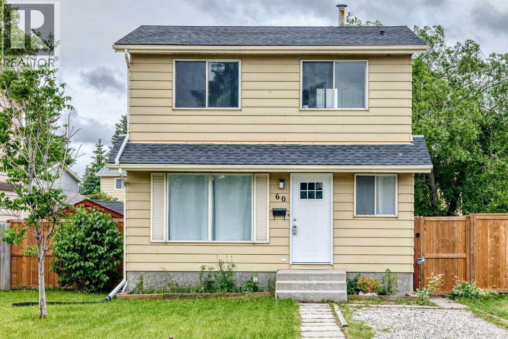 60 Erin Mount Crescent SE - 1