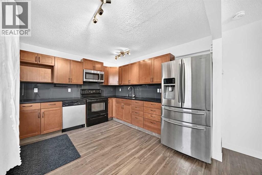 60 Erin Mount Crescent SE - 10