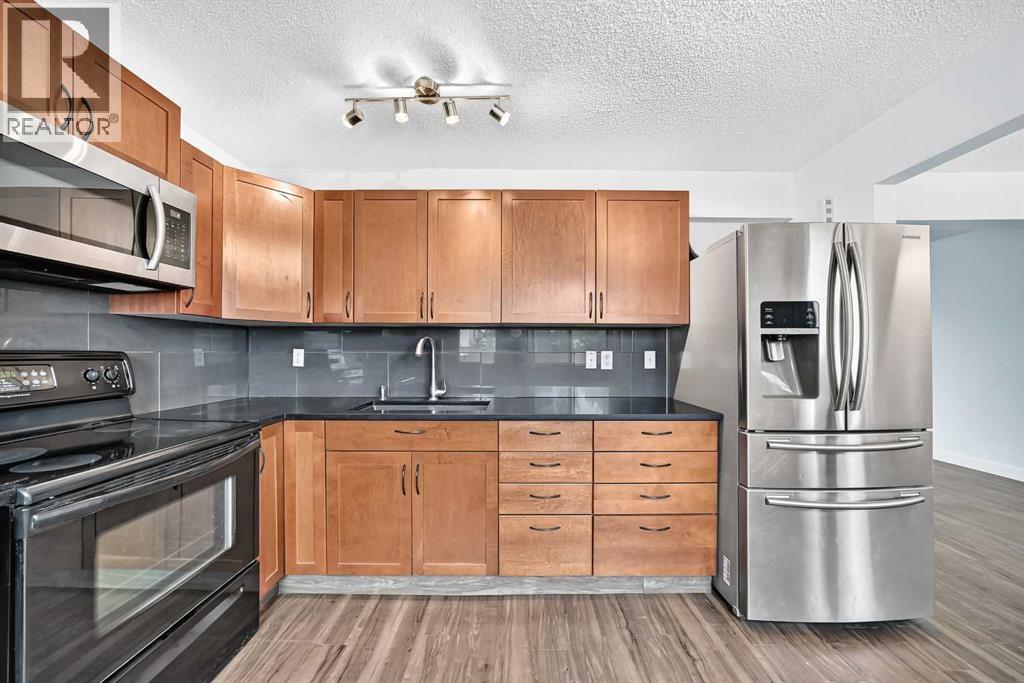 60 Erin Mount Crescent SE - 15