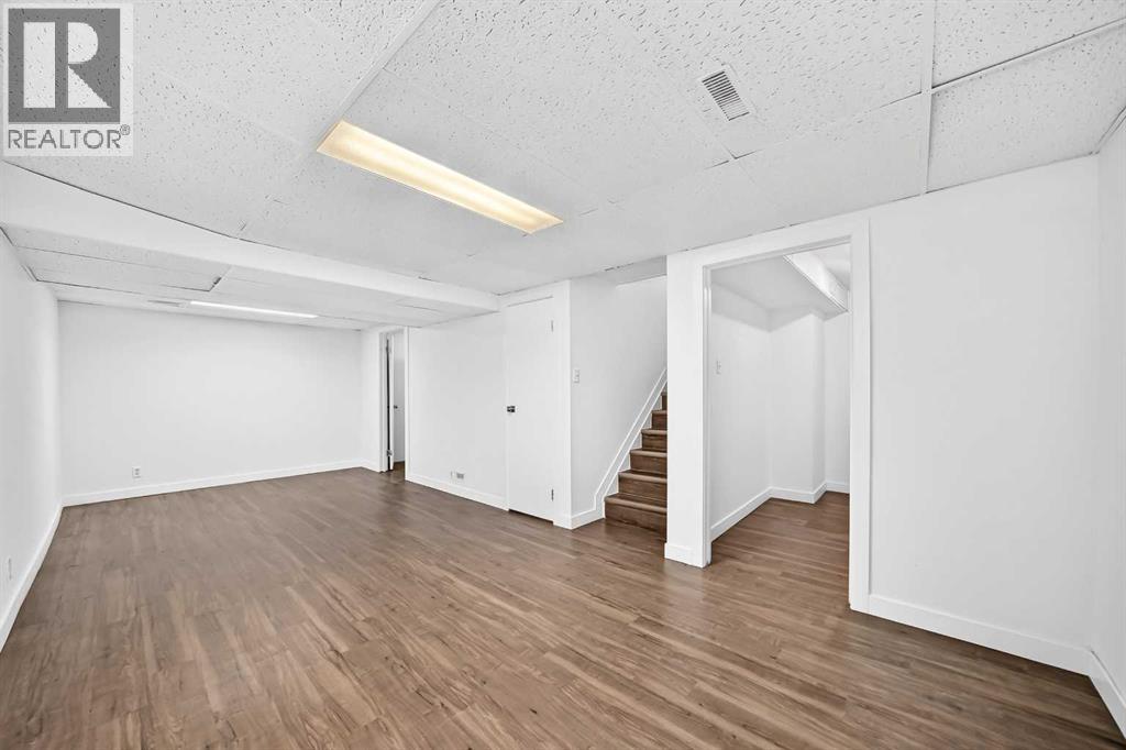 60 Erin Mount Crescent SE - 28