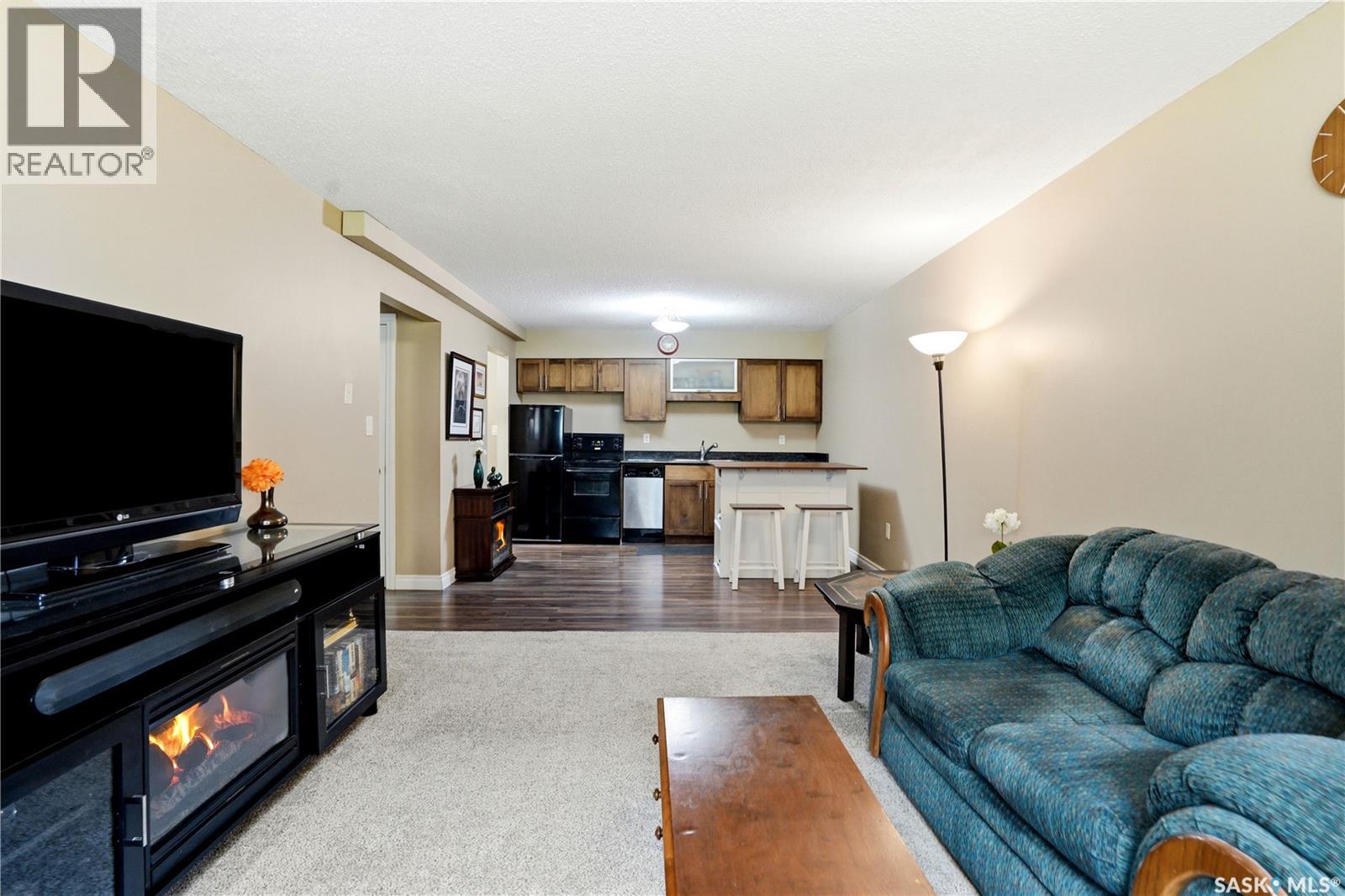 #7 104 104th STREET W - 13