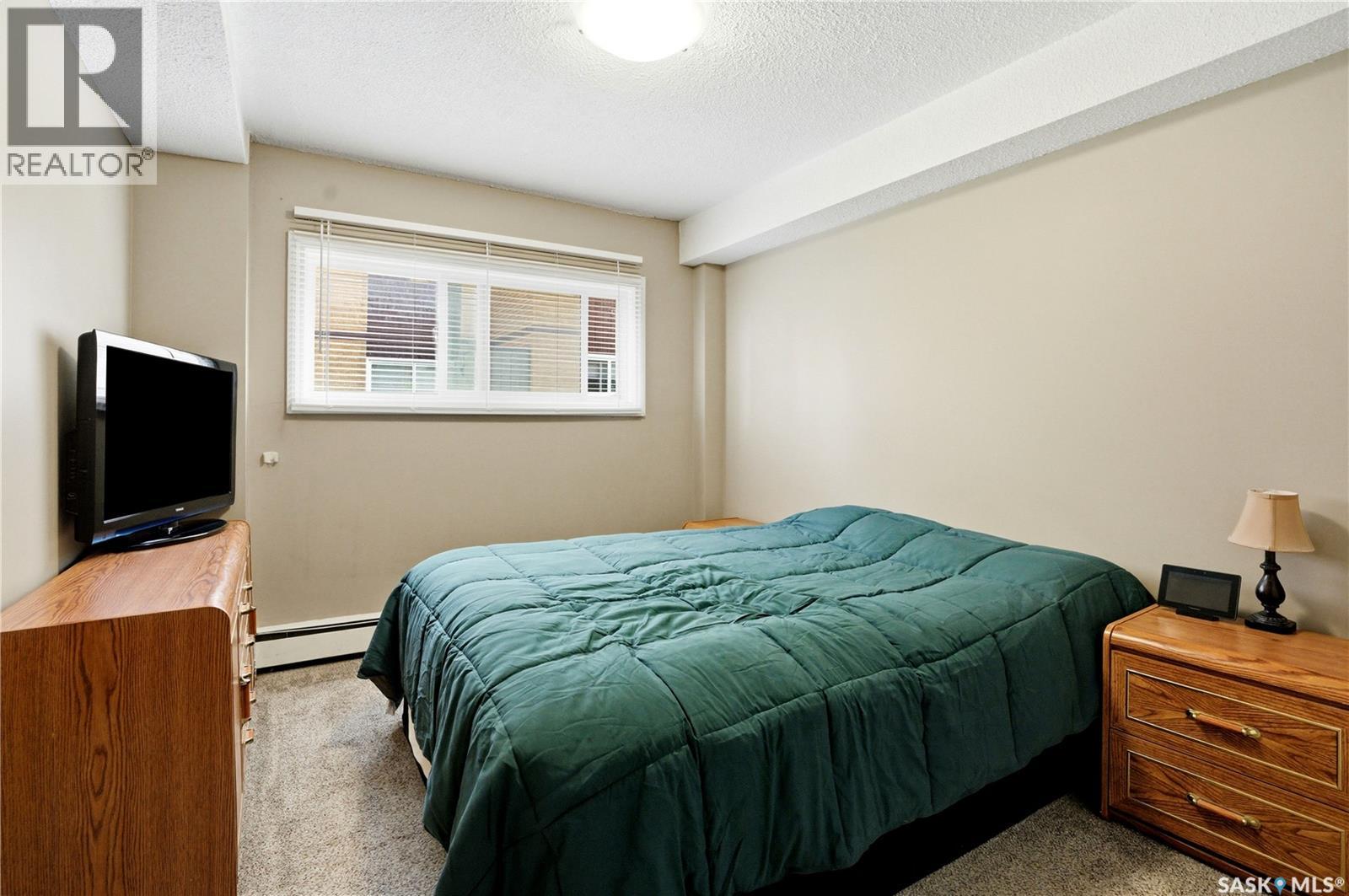 #7 104 104th STREET W - 16