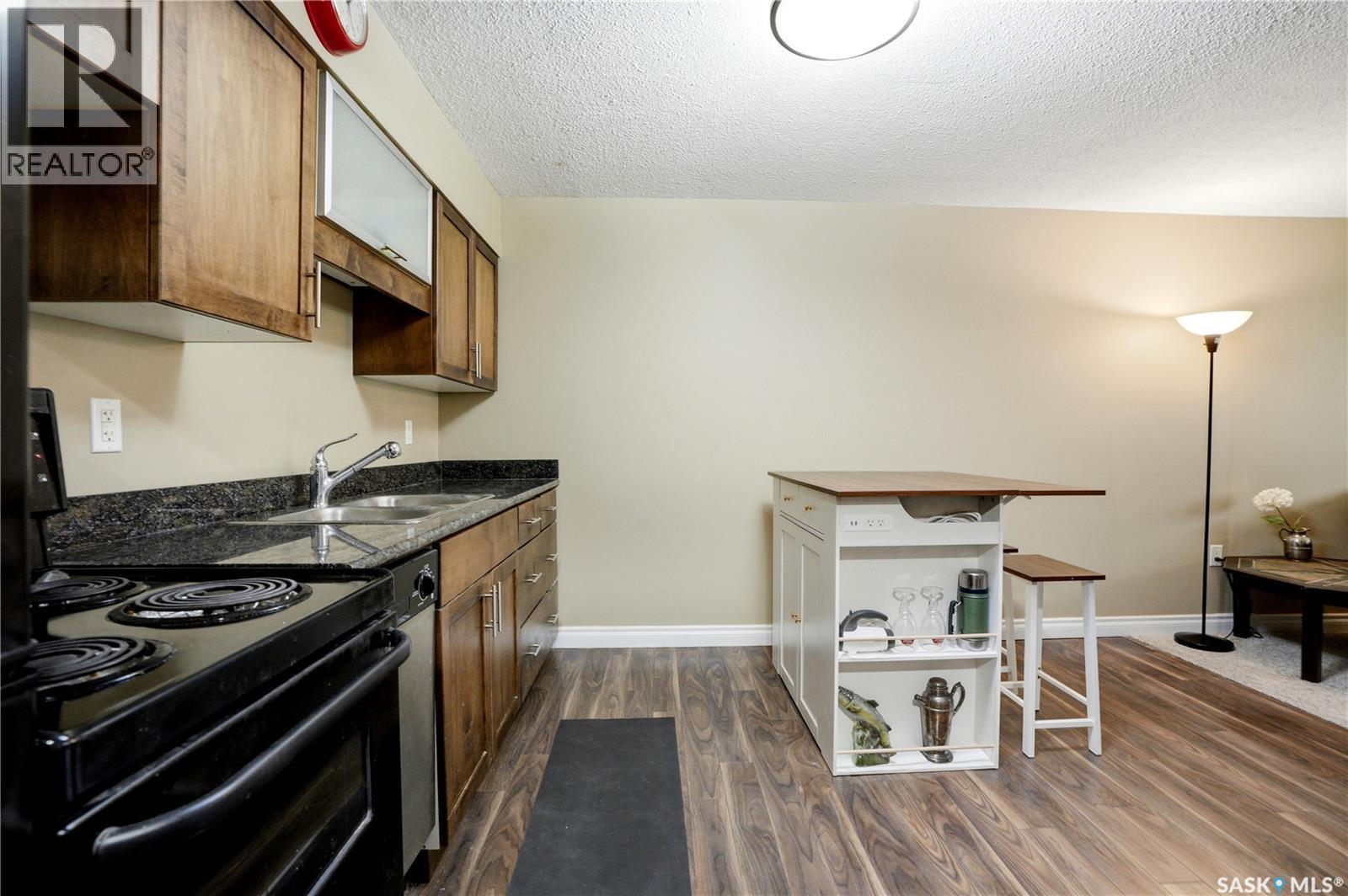 #7 104 104th STREET W - 7