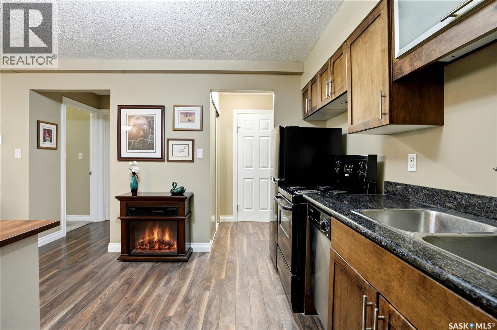 #7 104 104th STREET W - 8