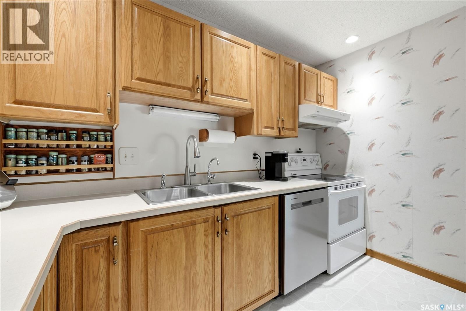 95 Quincy DRIVE — photo 12