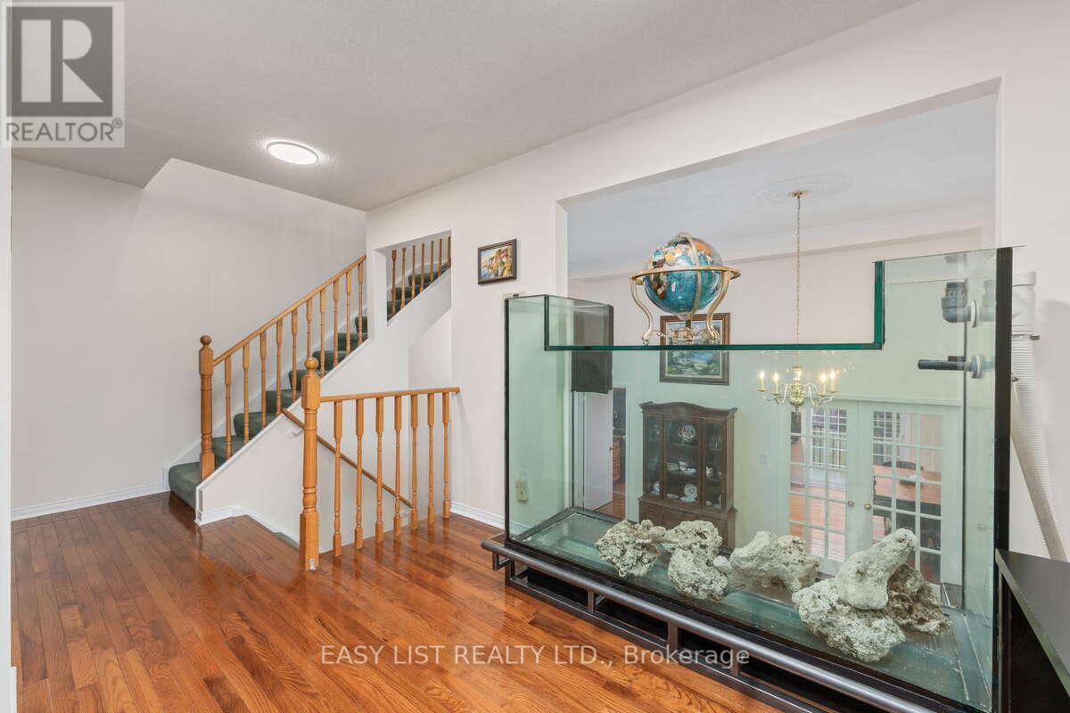 57 STORNWOOD COURT - 15