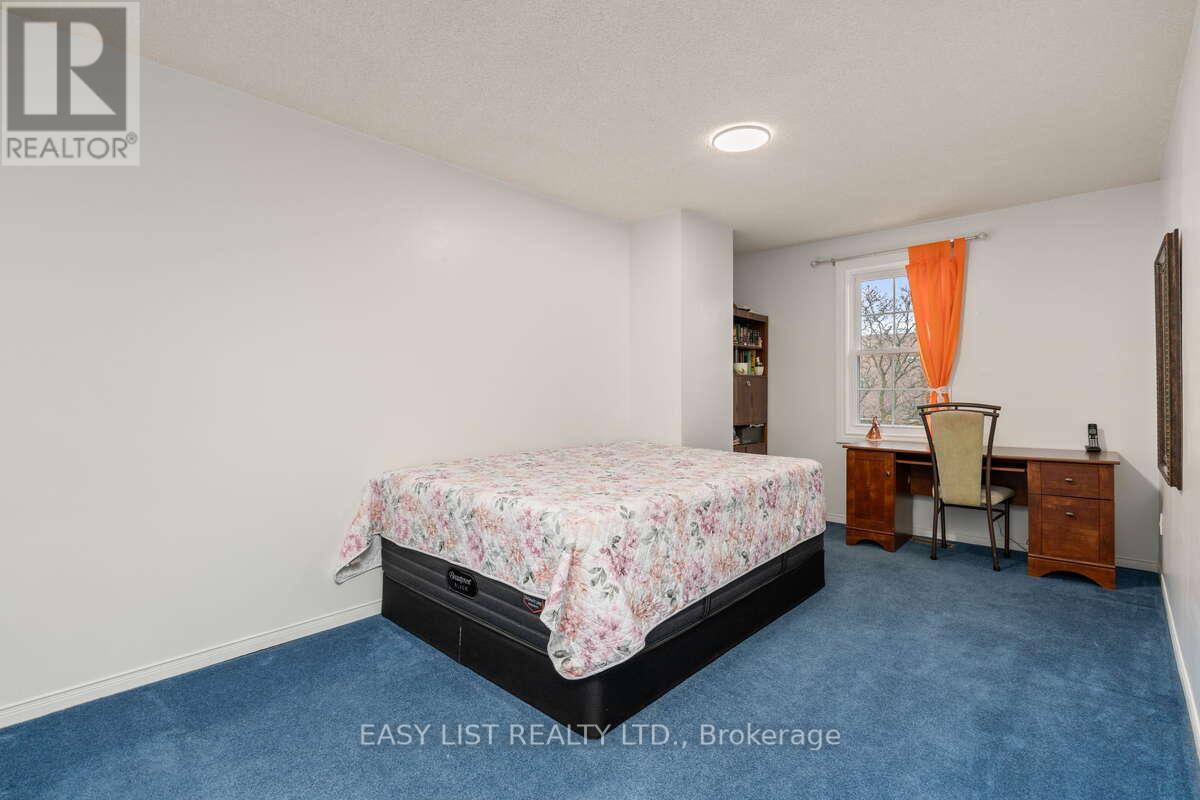 57 STORNWOOD COURT - 24