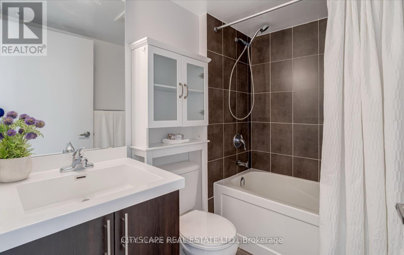 #2303 1420 DUPONT STREET - 12