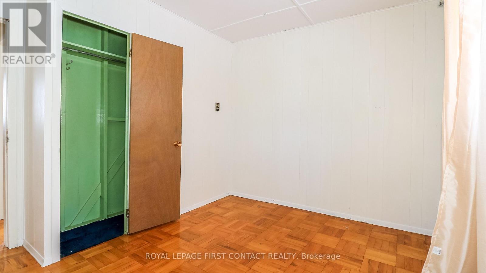 21 GLASSFORD ROAD - 44