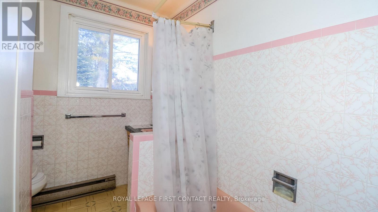 21 GLASSFORD ROAD - 39