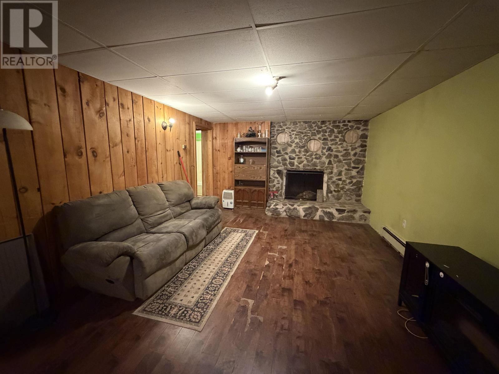 3786 Highway 4 - 38