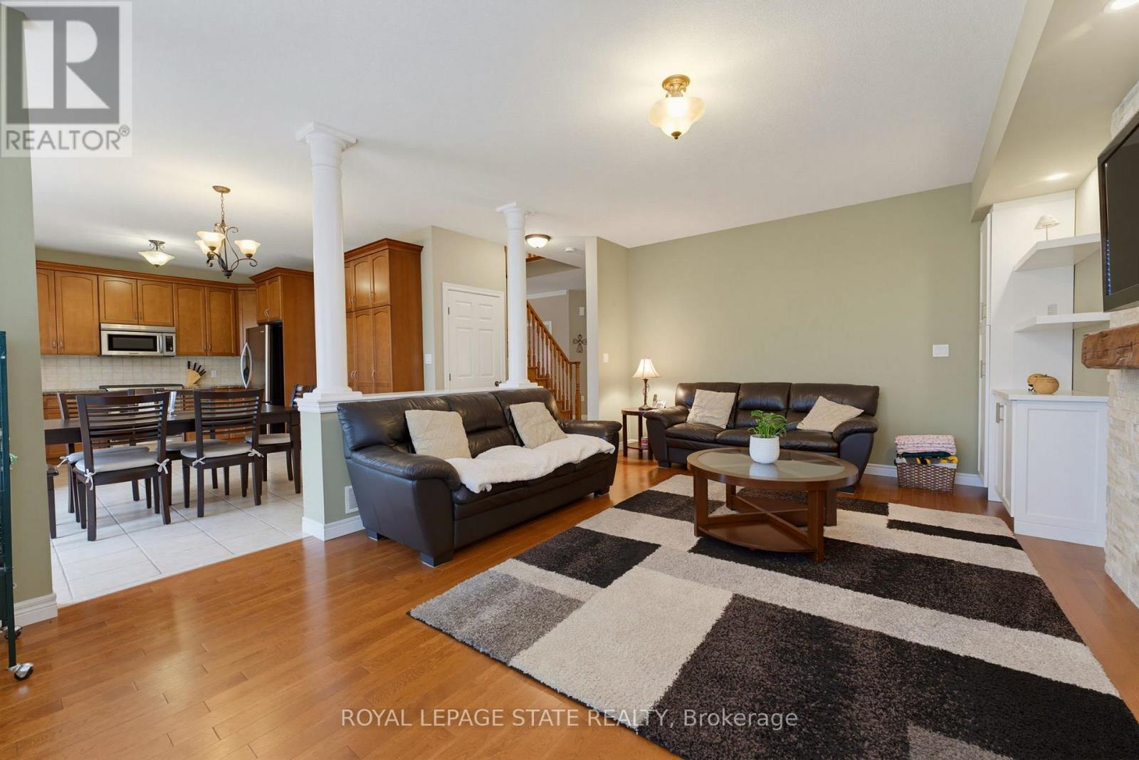 73 DEGROW CRESCENT - 21