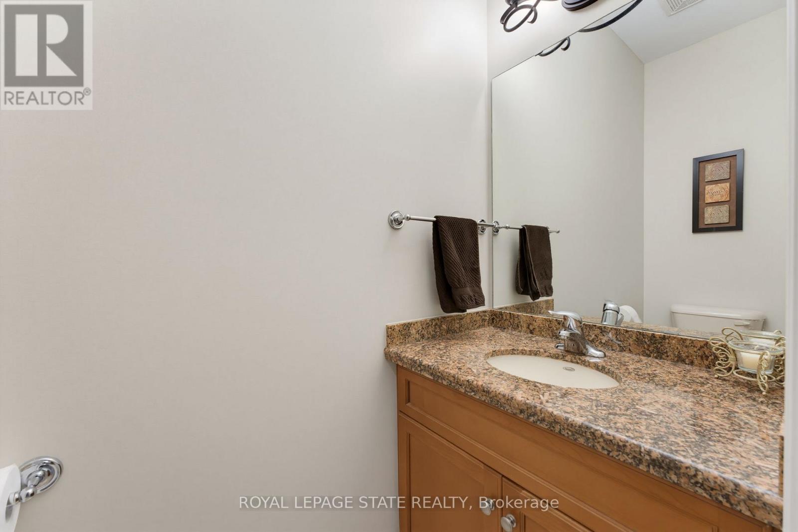 73 DEGROW CRESCENT - 24