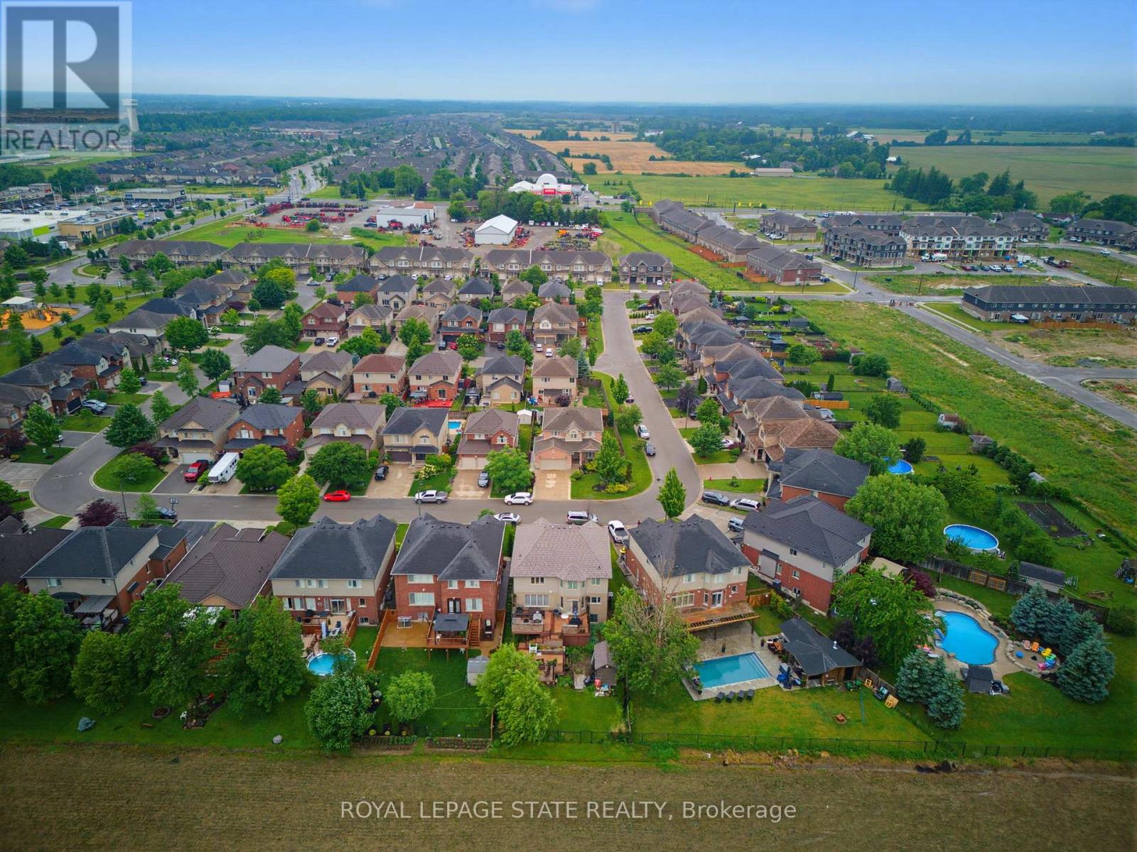 73 DEGROW CRESCENT - 5