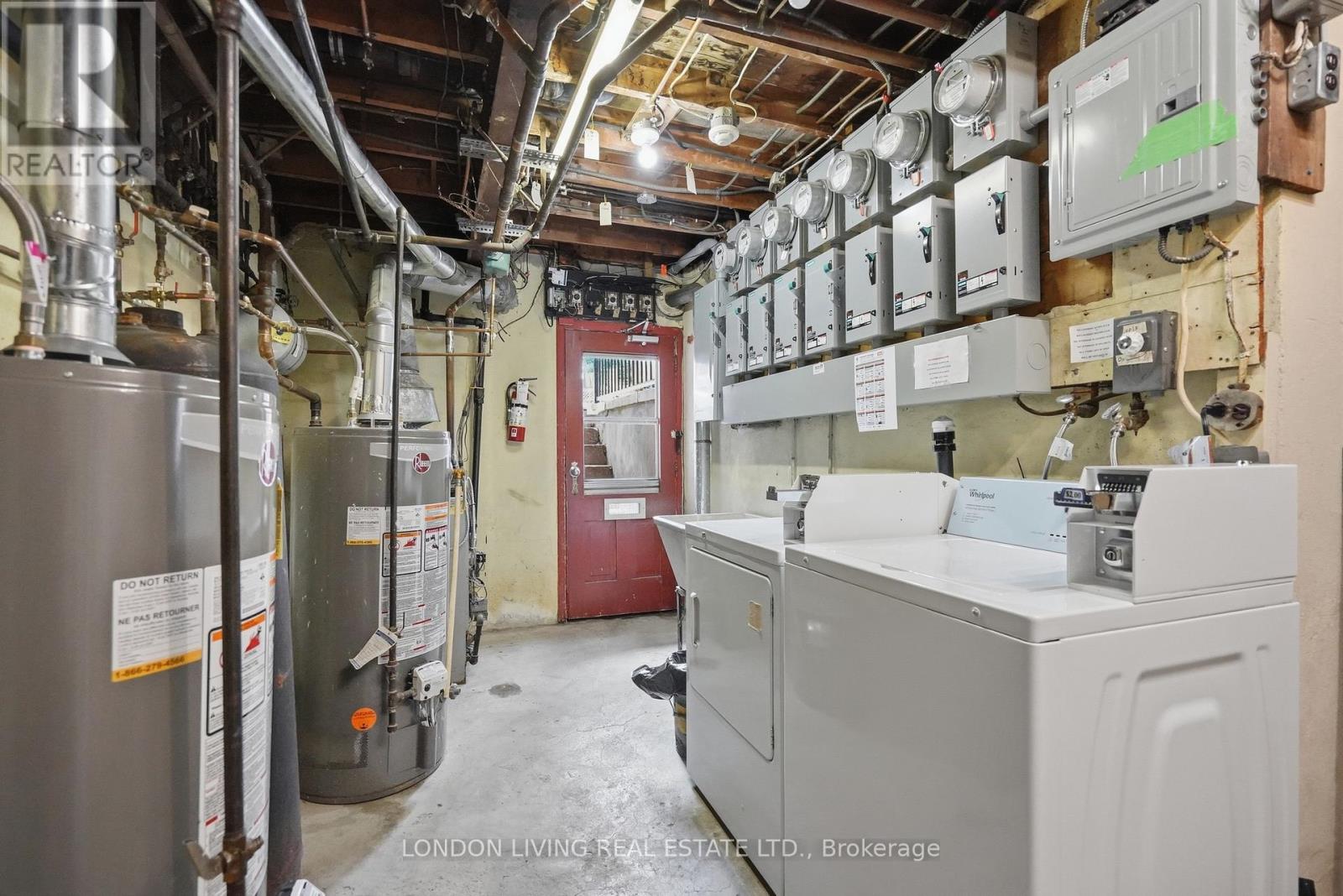 107 WINDSOR CRESCENT - 9