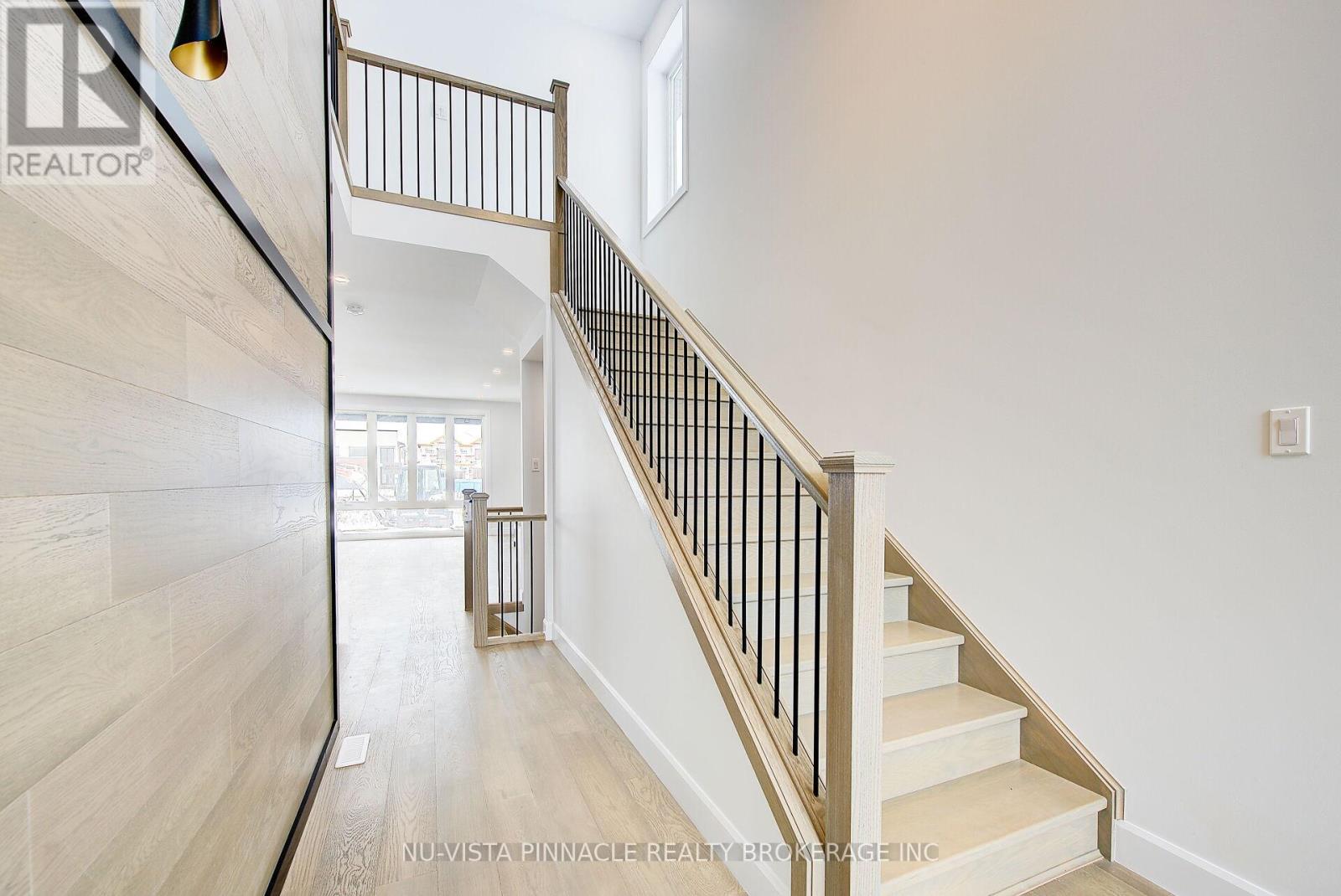 4332 GREEN BEND - 5