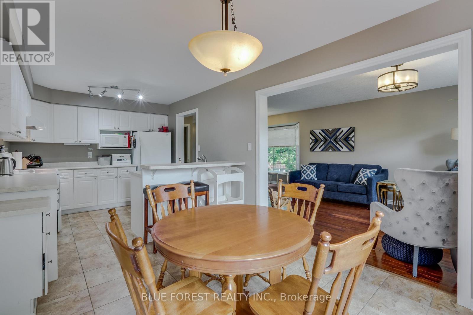 #68 1100 BYRON BASELINE ROAD W - 12