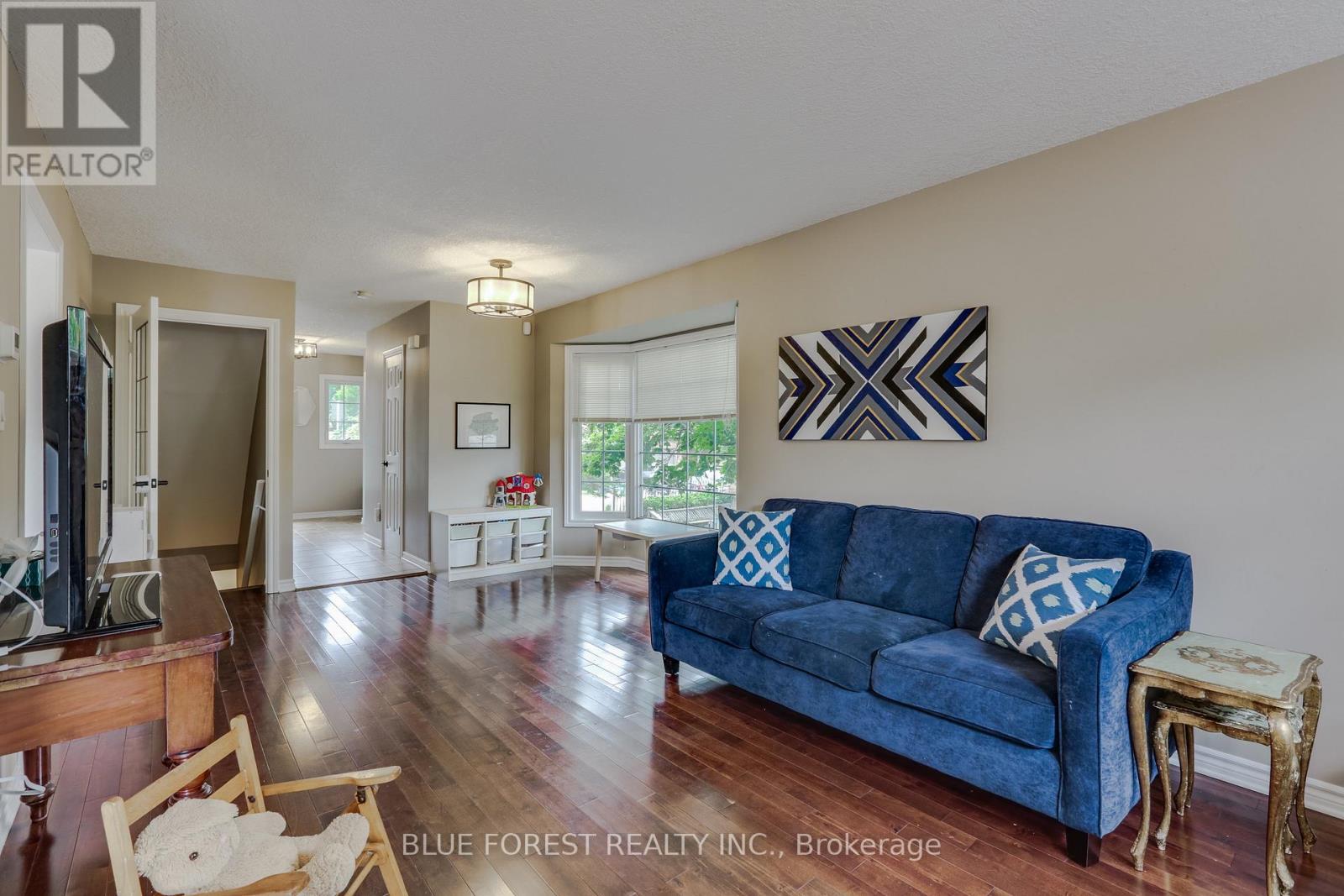 #68 1100 BYRON BASELINE ROAD W - 8
