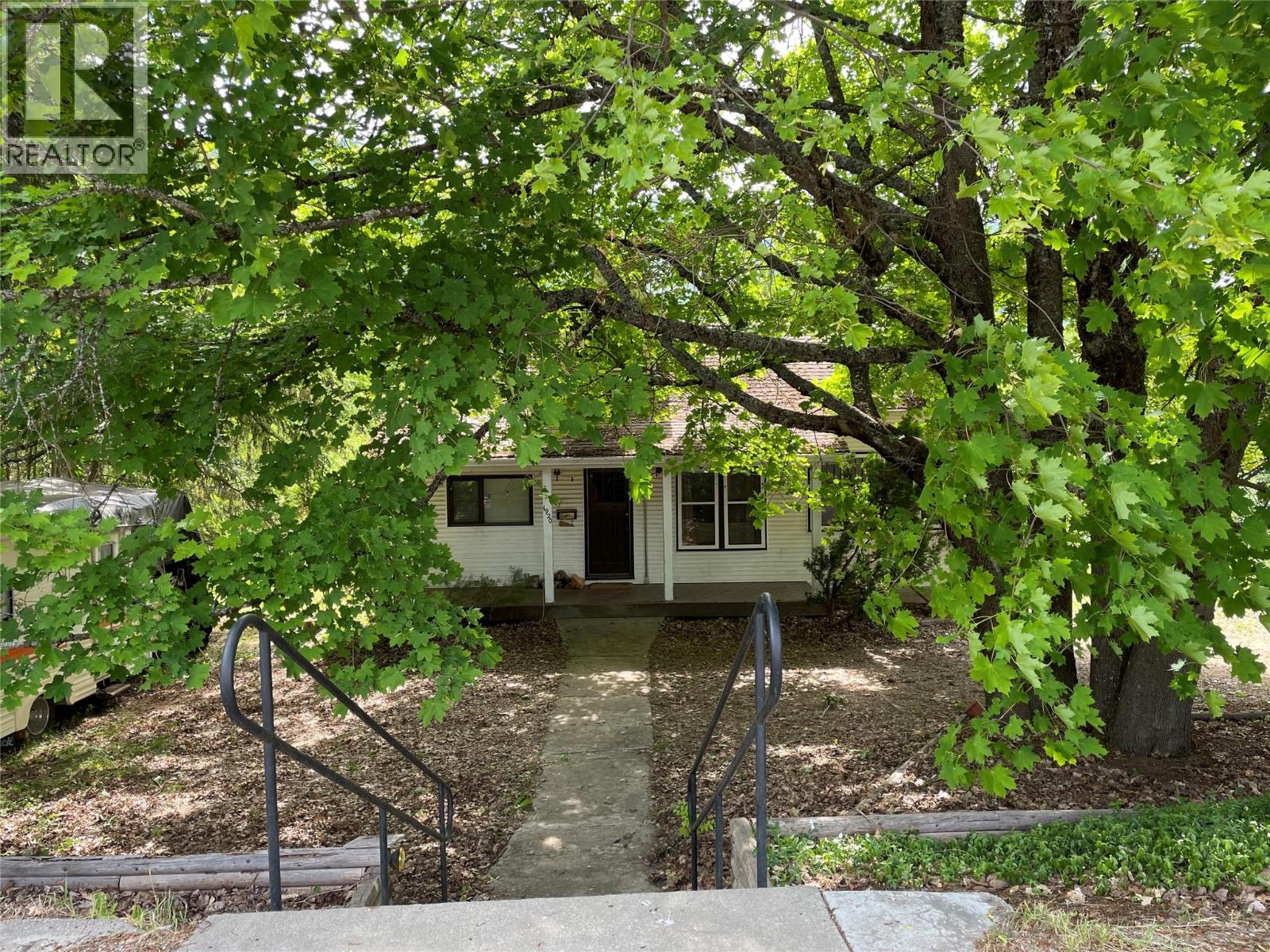 1920 Falls Street - 2