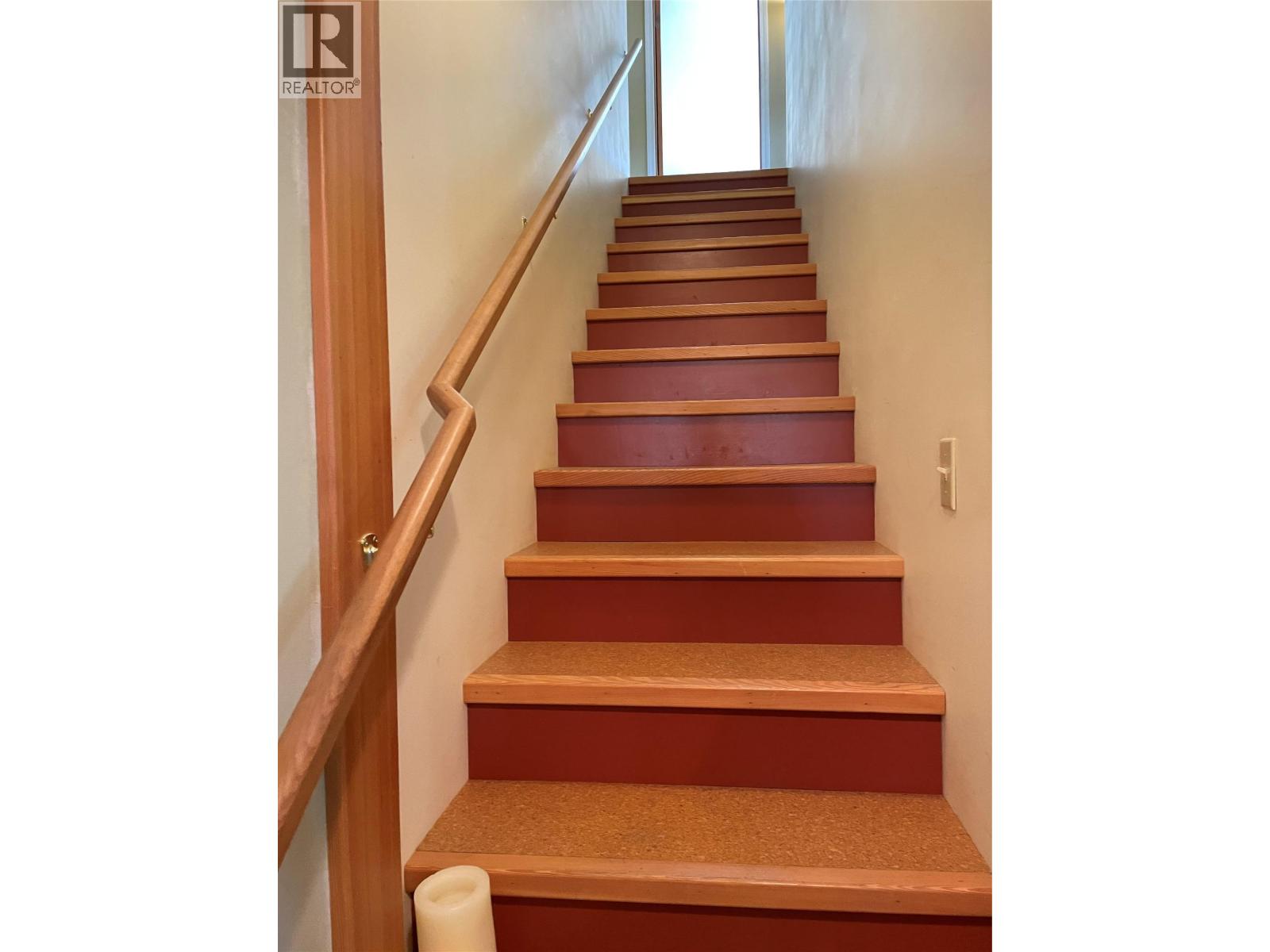 1920 Falls Street - 32