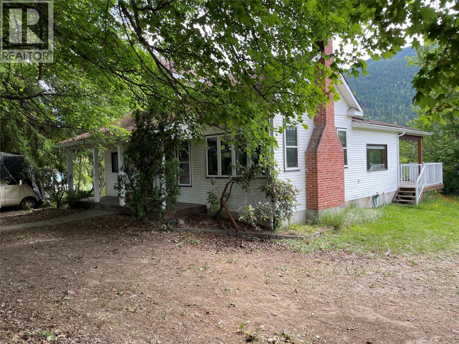1920 Falls Street - 5
