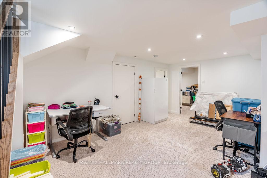 3 Bed, 2 Bath House for Rent in Ottawa – 199 LENNOX PARK AVENUE, Ottawa – MLS# X13480076 - Image 35