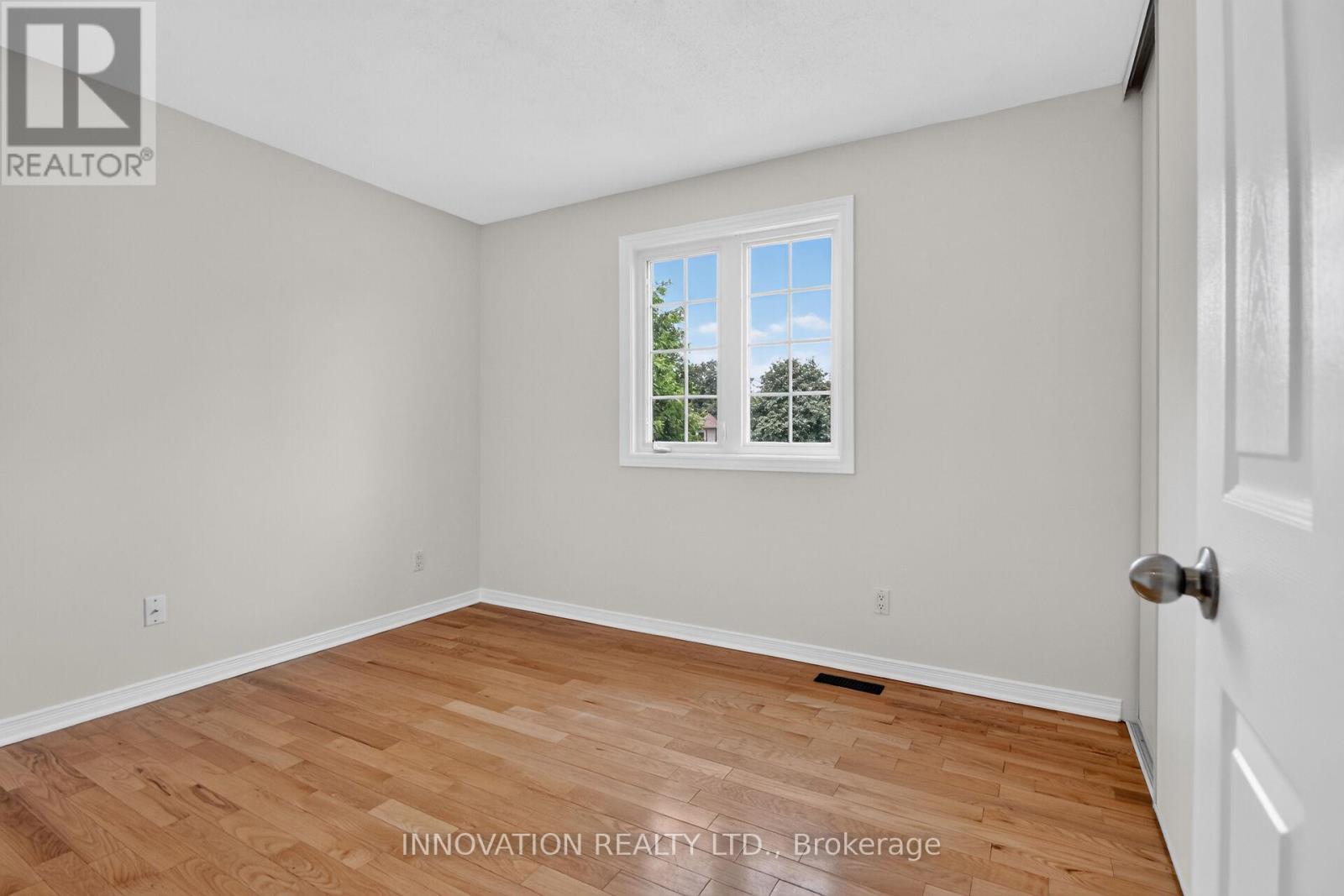 85 HEWITT WAY - 31