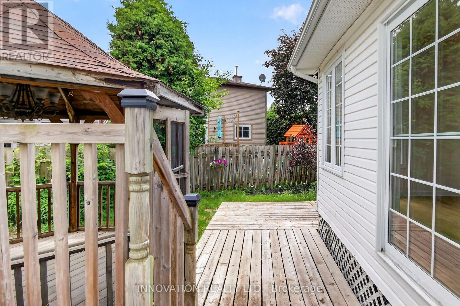 3 Bed, 2 Bath House for Sale in Ottawa – 85 HEWITT WAY, Ottawa – MLS# X13480108 - Image 43