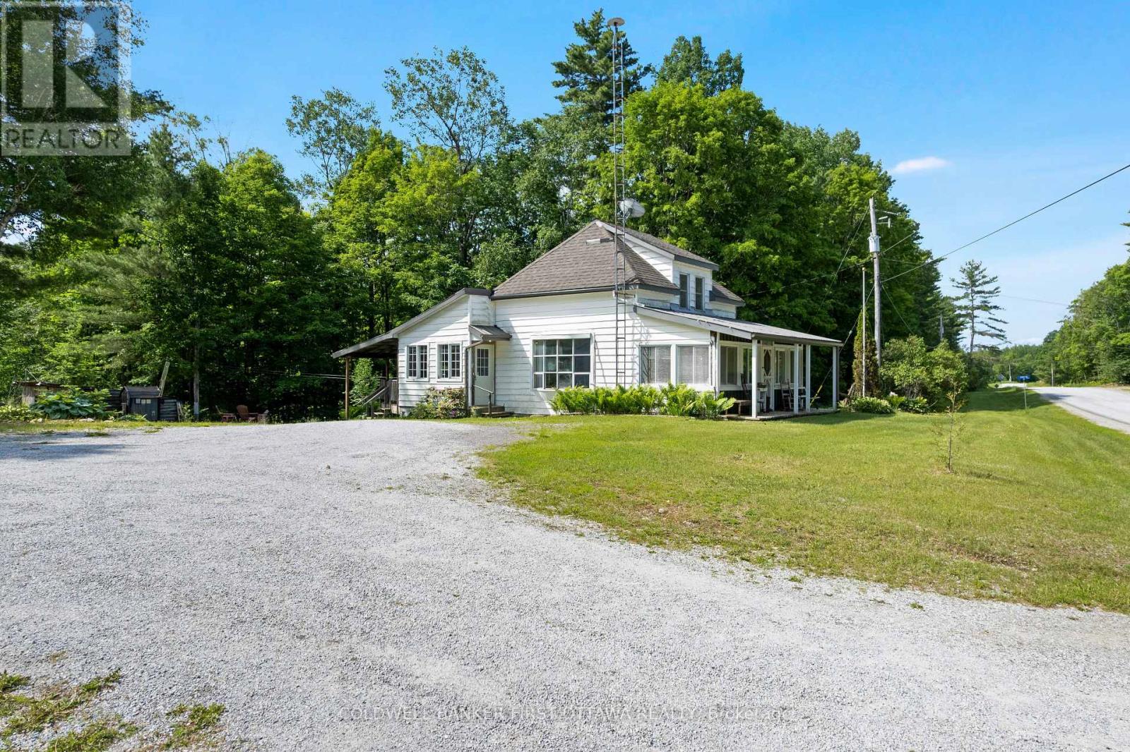 2625 ARDOCH ROAD - 10