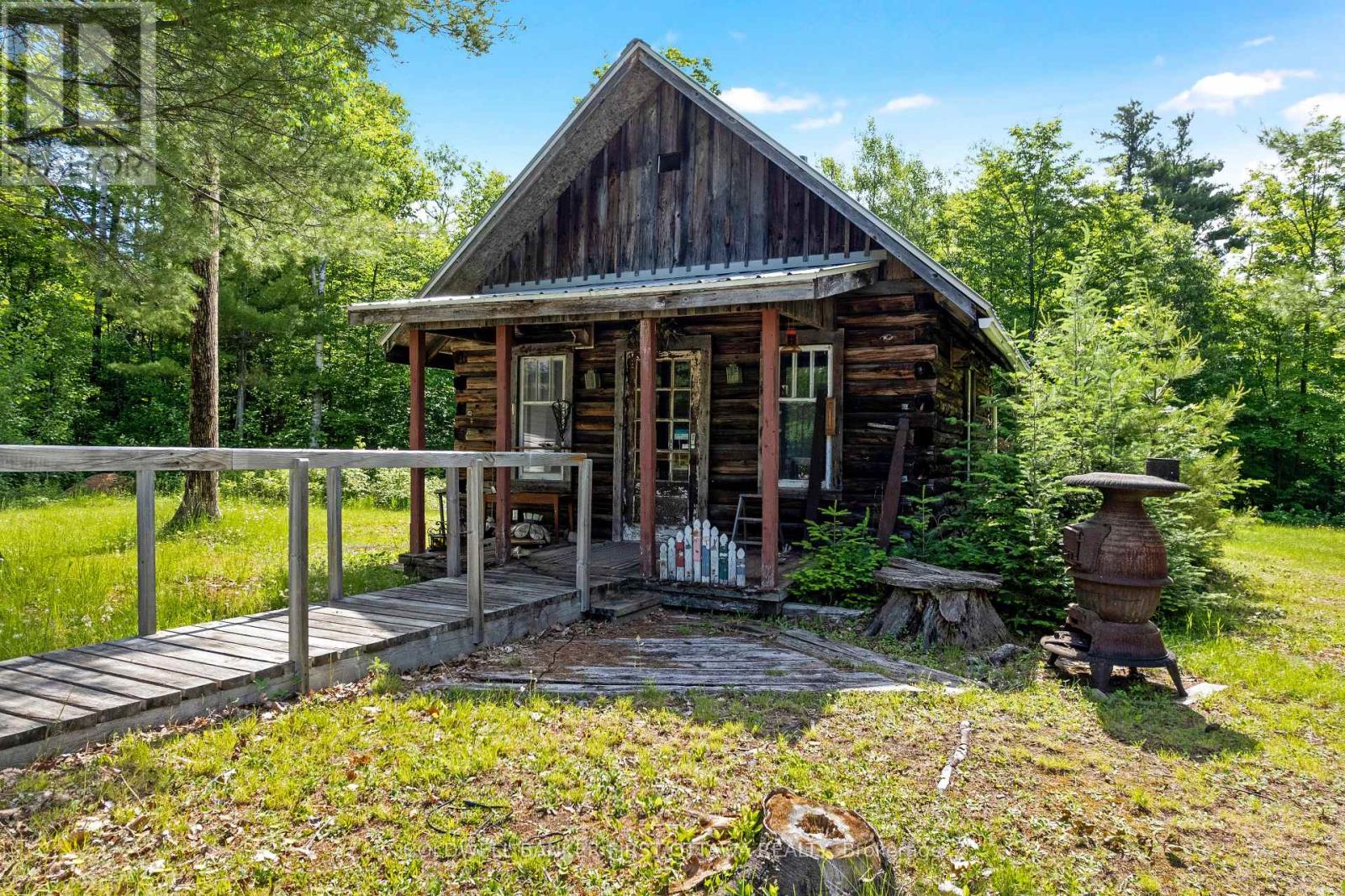 2625 ARDOCH ROAD - 17